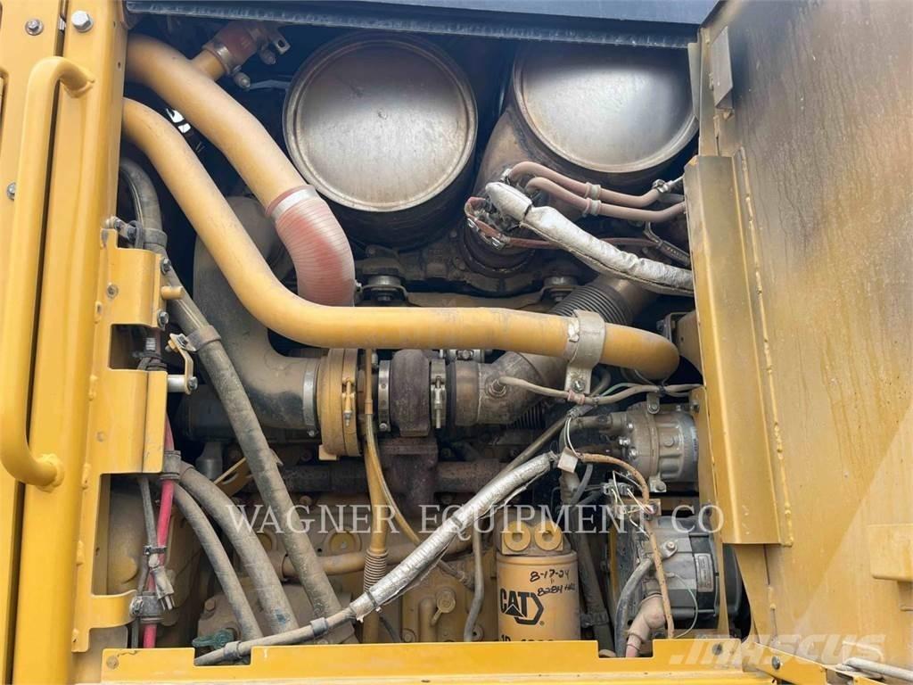 CAT 140M3 Γκρέιντερς