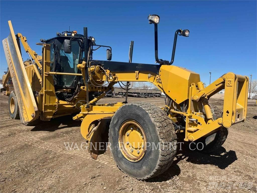 CAT 140M3 AWD Γκρέιντερς