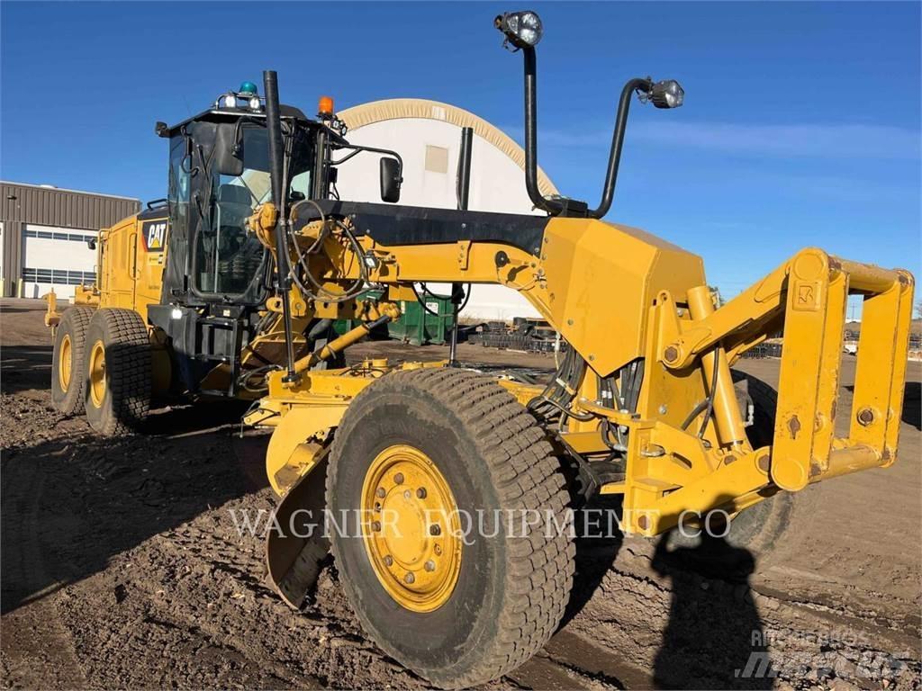 CAT 140M3 AWD Γκρέιντερς