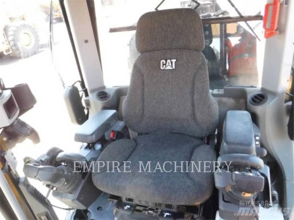 CAT 140M3 AWD Γκρέιντερς
