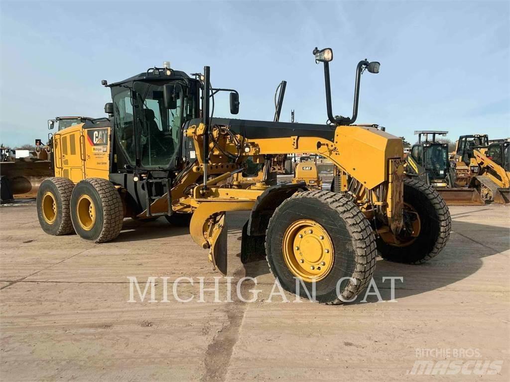 CAT 140M3 AWD Γκρέιντερς
