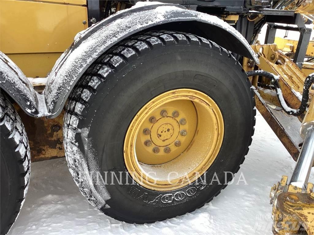 CAT 140M3 AWD Γκρέιντερς