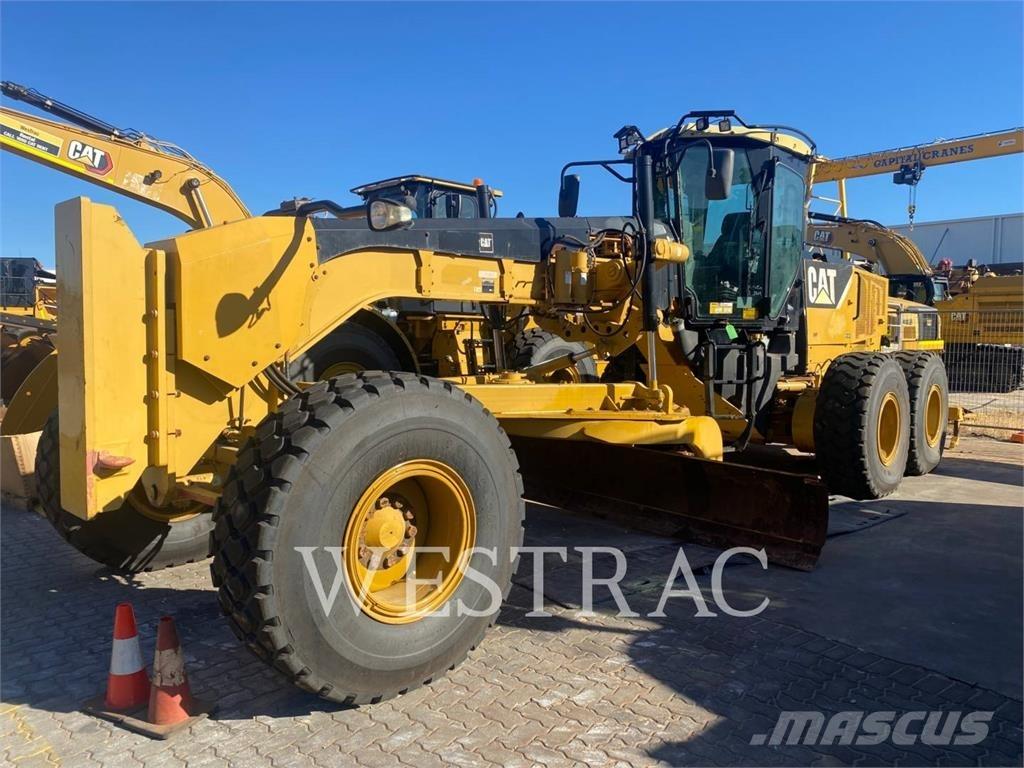 CAT 14M Γκρέιντερς