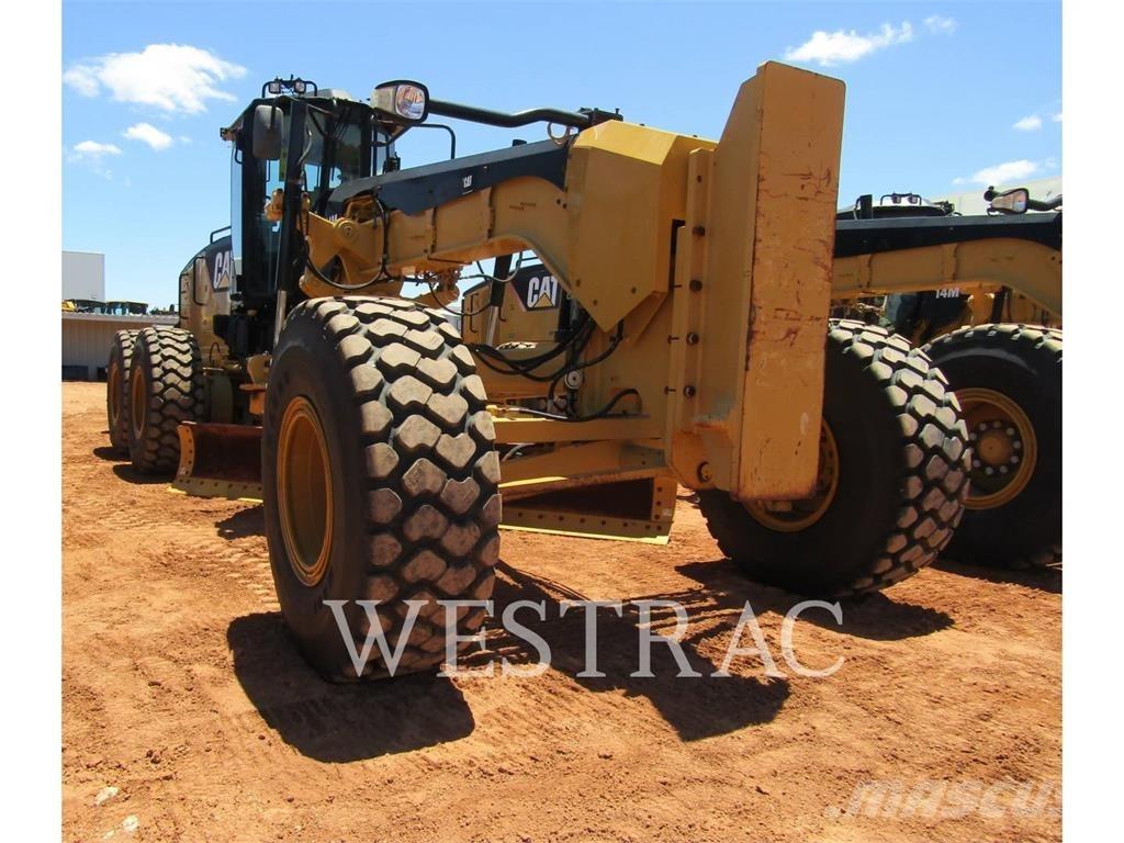 CAT 14M Γκρέιντερς