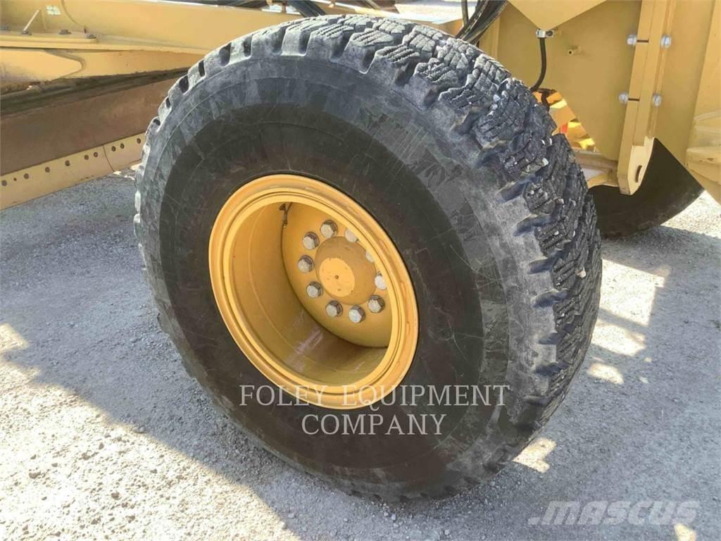 CAT 14M3A Γκρέιντερς