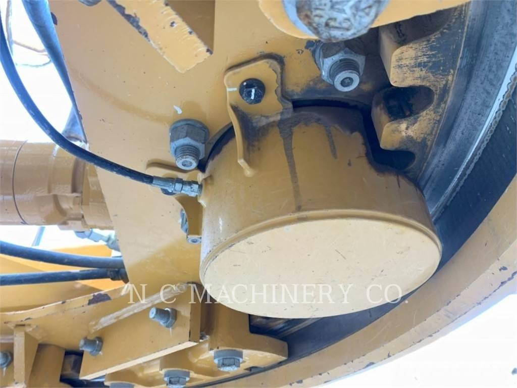CAT 150-15AWD Γκρέιντερς