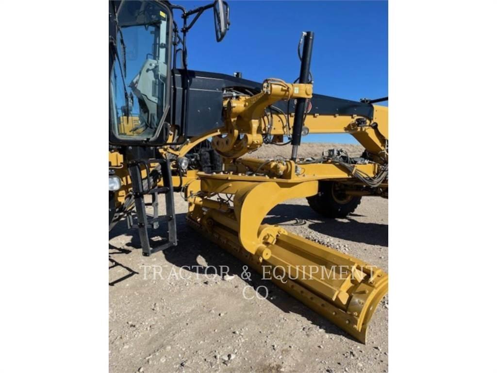 CAT 16 Γκρέιντερς
