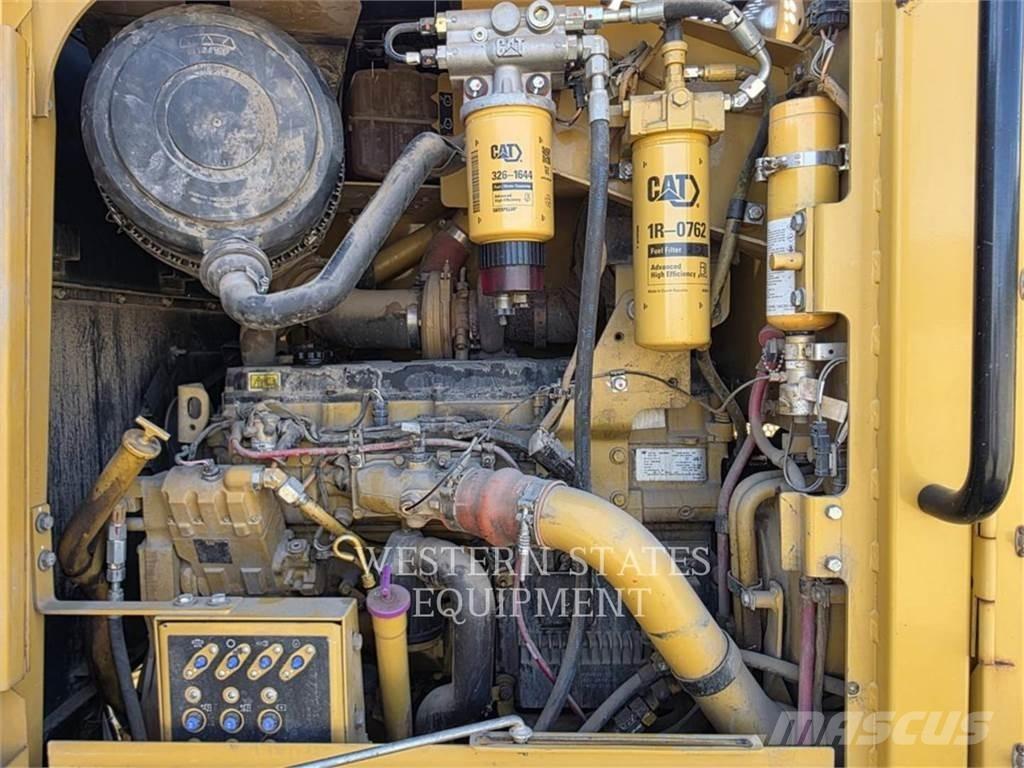 CAT 160M AWD Γκρέιντερς