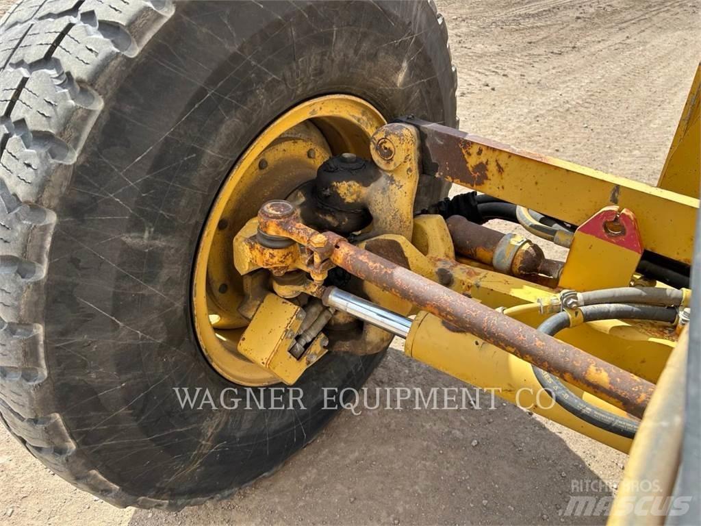 CAT 163H AWD Γκρέιντερς