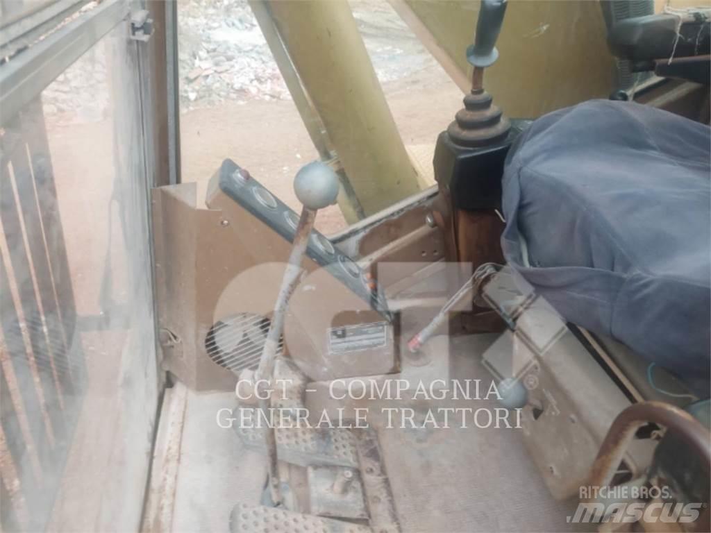 CAT 219 Εκσκαφείς με ερπύστριες