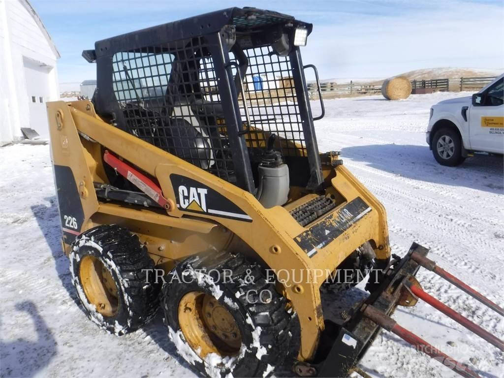 CAT 226 Φορτωτάκια