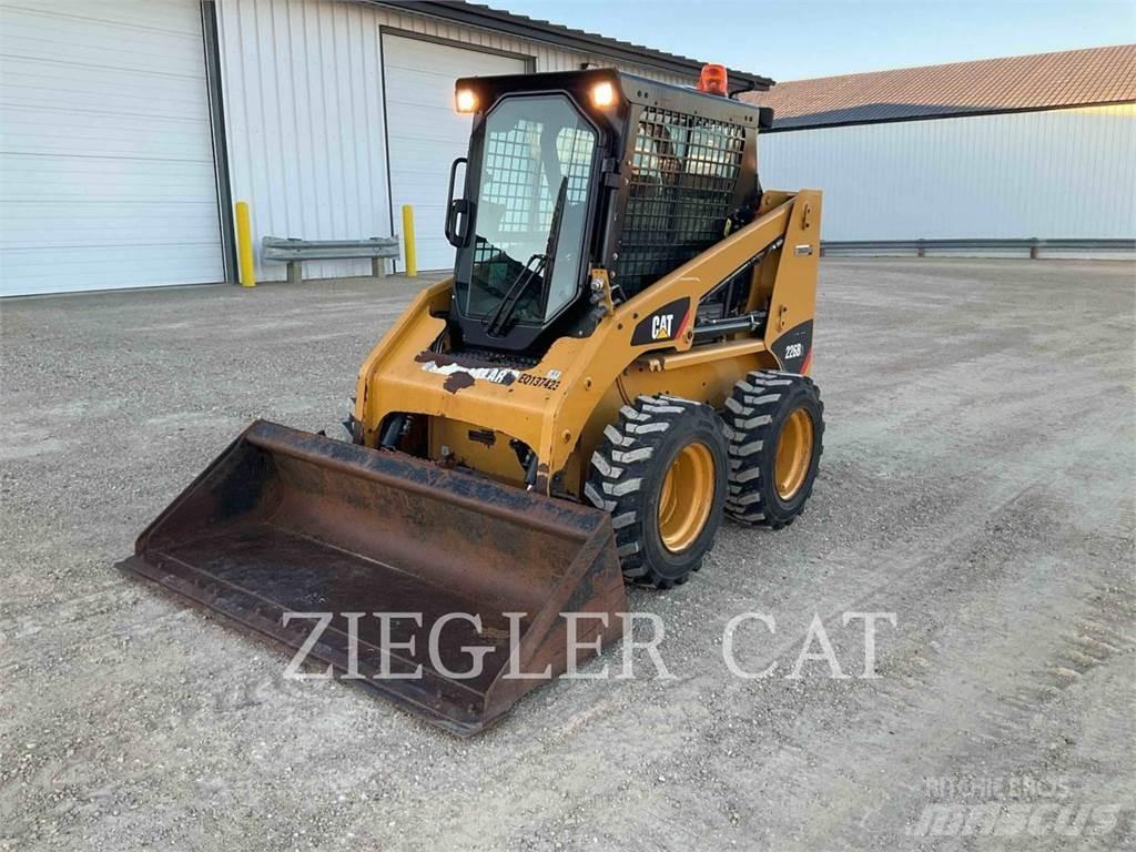 CAT 226B3 Φορτωτάκια