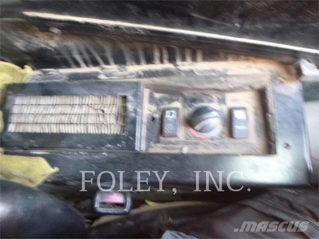 CAT 226B3 Φορτωτάκια