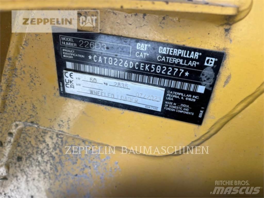 CAT 226D Φορτωτάκια