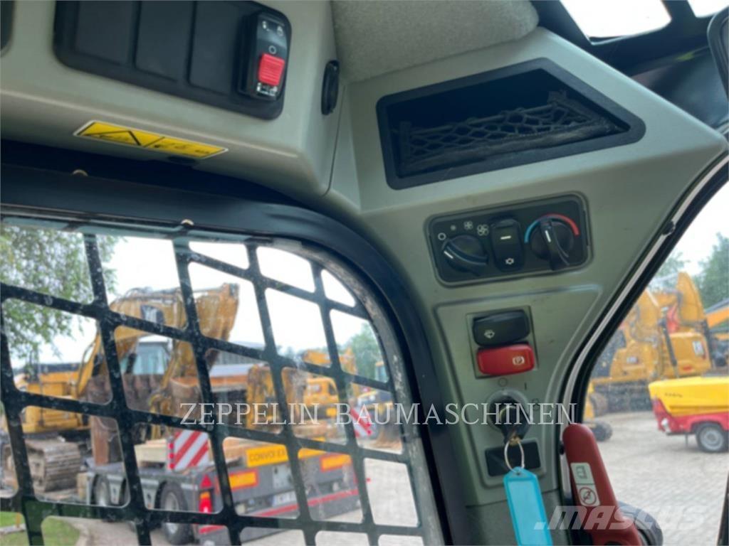 CAT 226D Φορτωτάκια