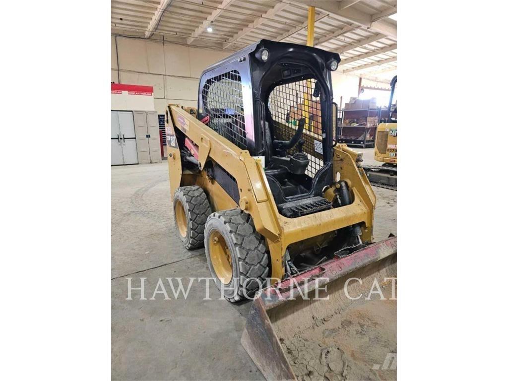 CAT 226D Φορτωτάκια