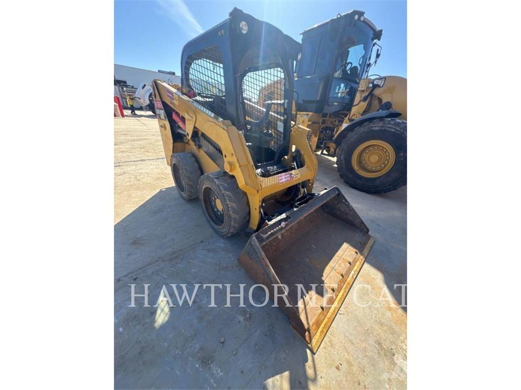 CAT 226D Φορτωτάκια