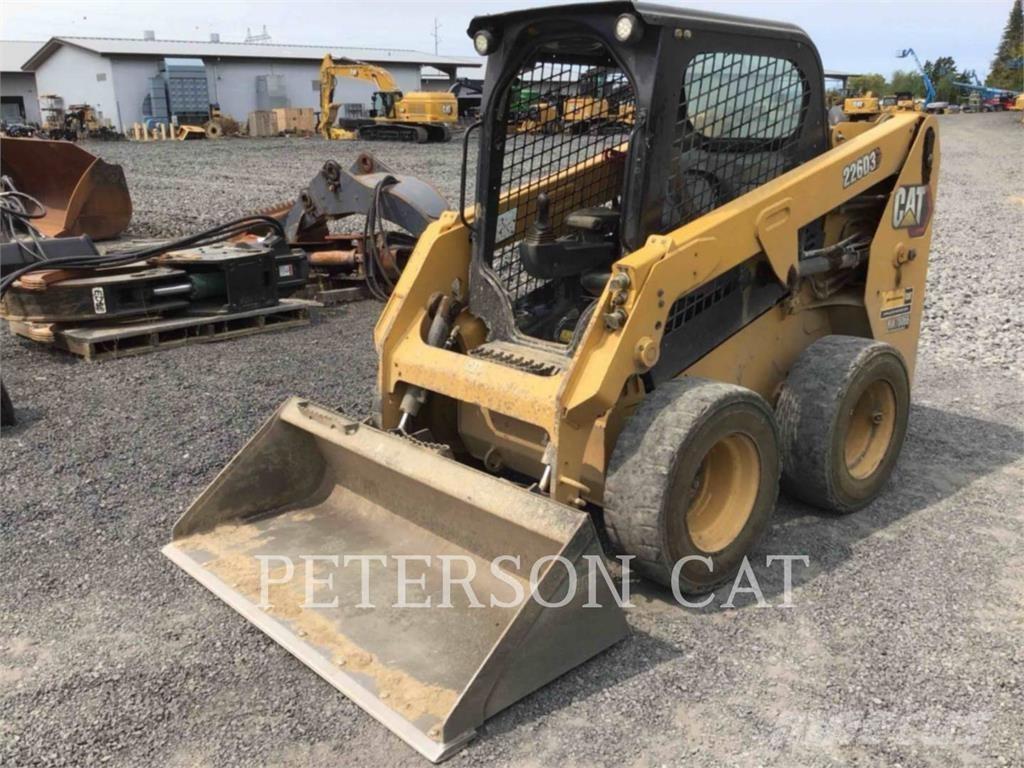 CAT 226D3 Φορτωτάκια