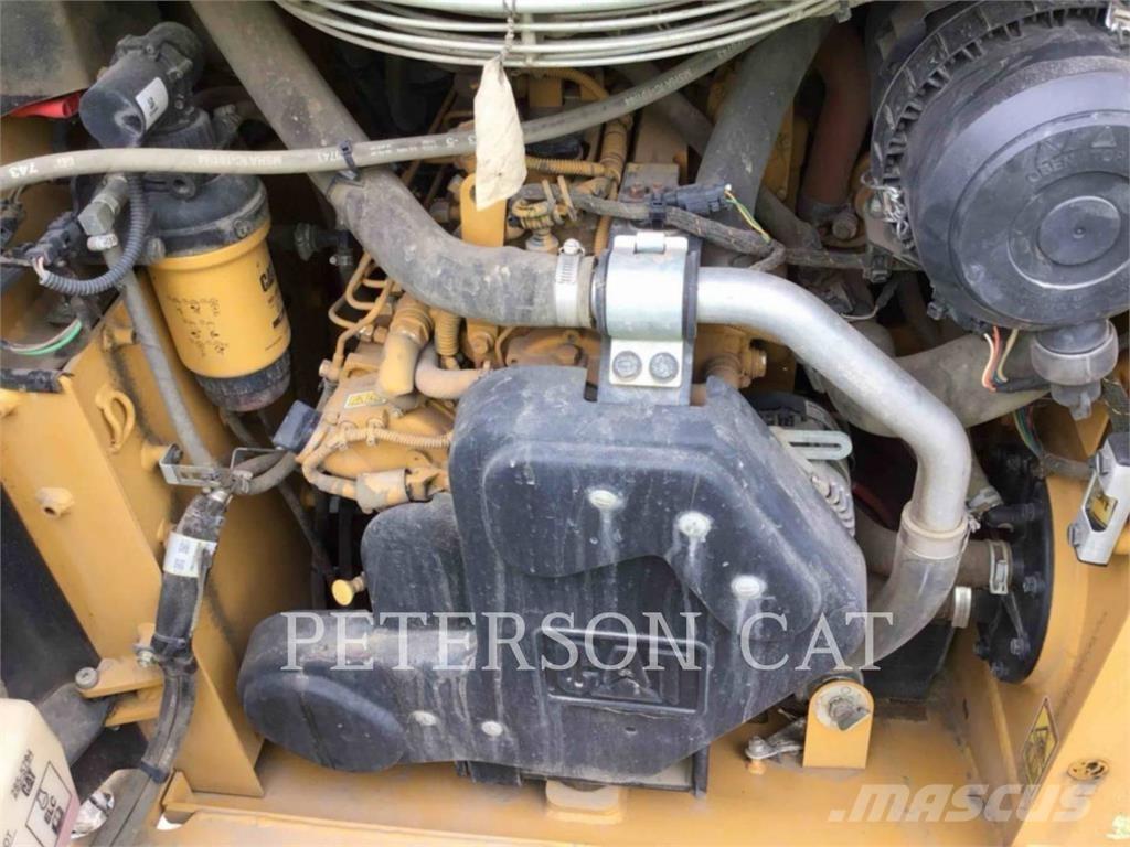 CAT 226D3 Φορτωτάκια