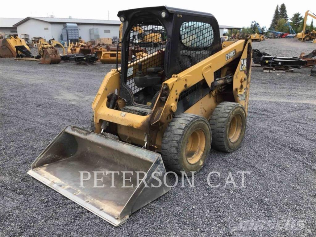 CAT 226D3 Φορτωτάκια
