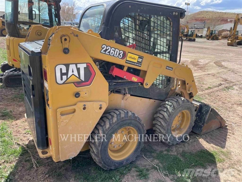 CAT 226D3 C3H2 Φορτωτάκια