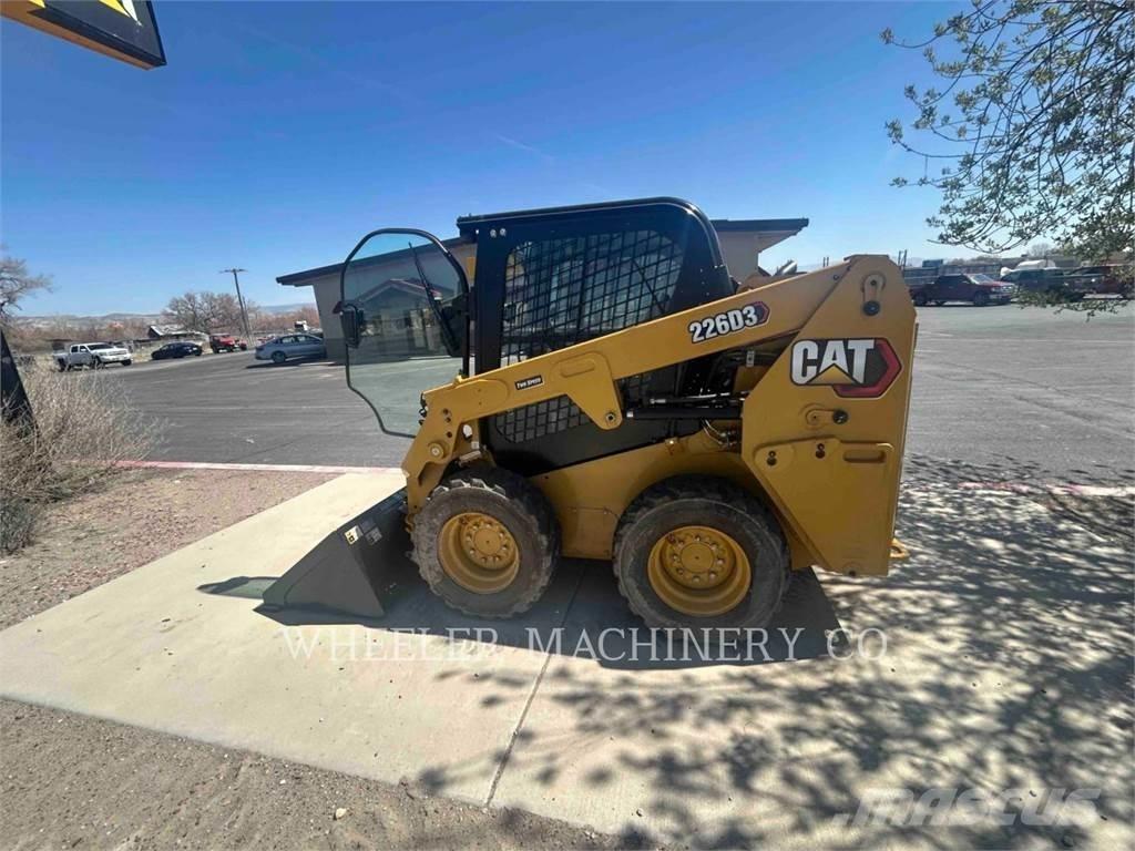 CAT 226D3 C3H2 Φορτωτάκια