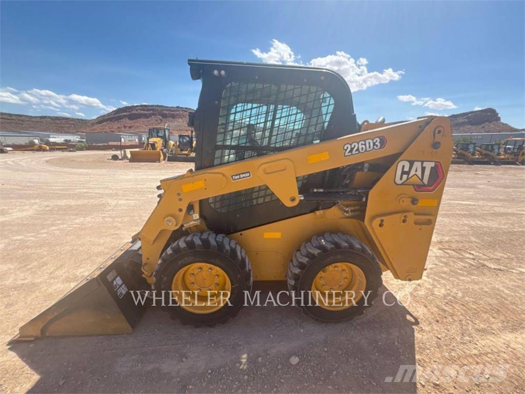 CAT 226D3 C3H2 Φορτωτάκια