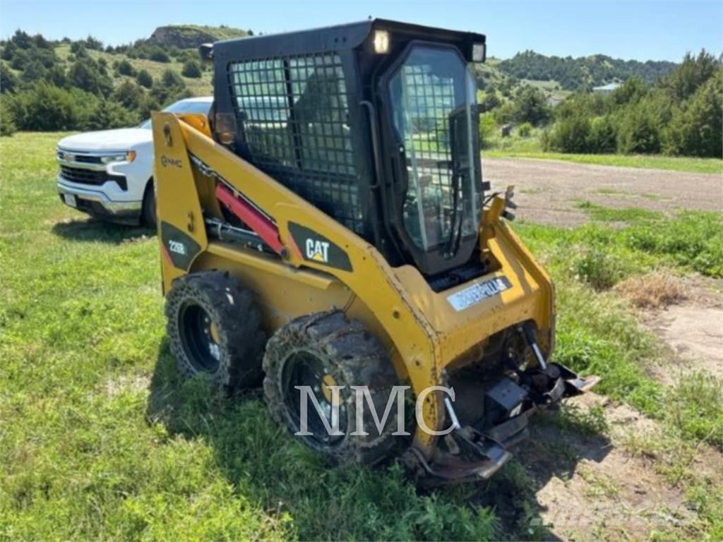 CAT 236B3 Φορτωτάκια