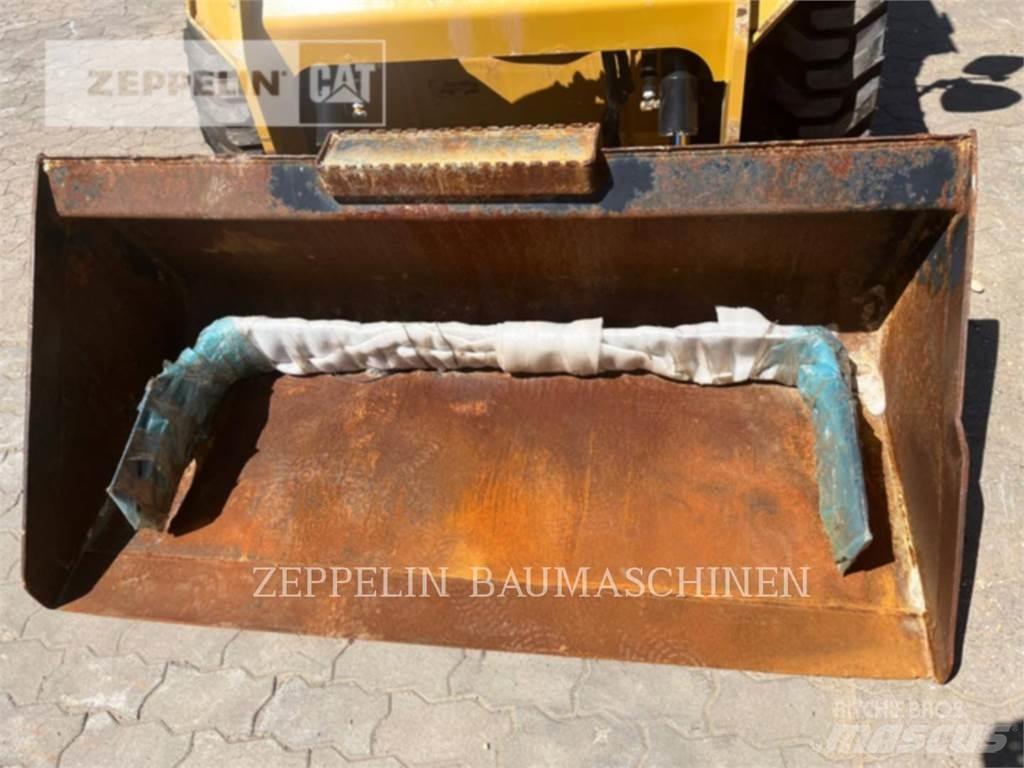 CAT 236D Φορτωτάκια