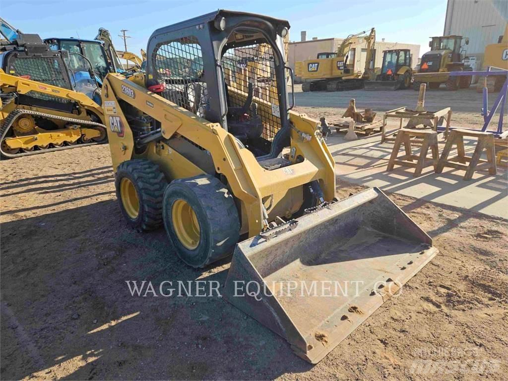 CAT 236D3 Φορτωτάκια