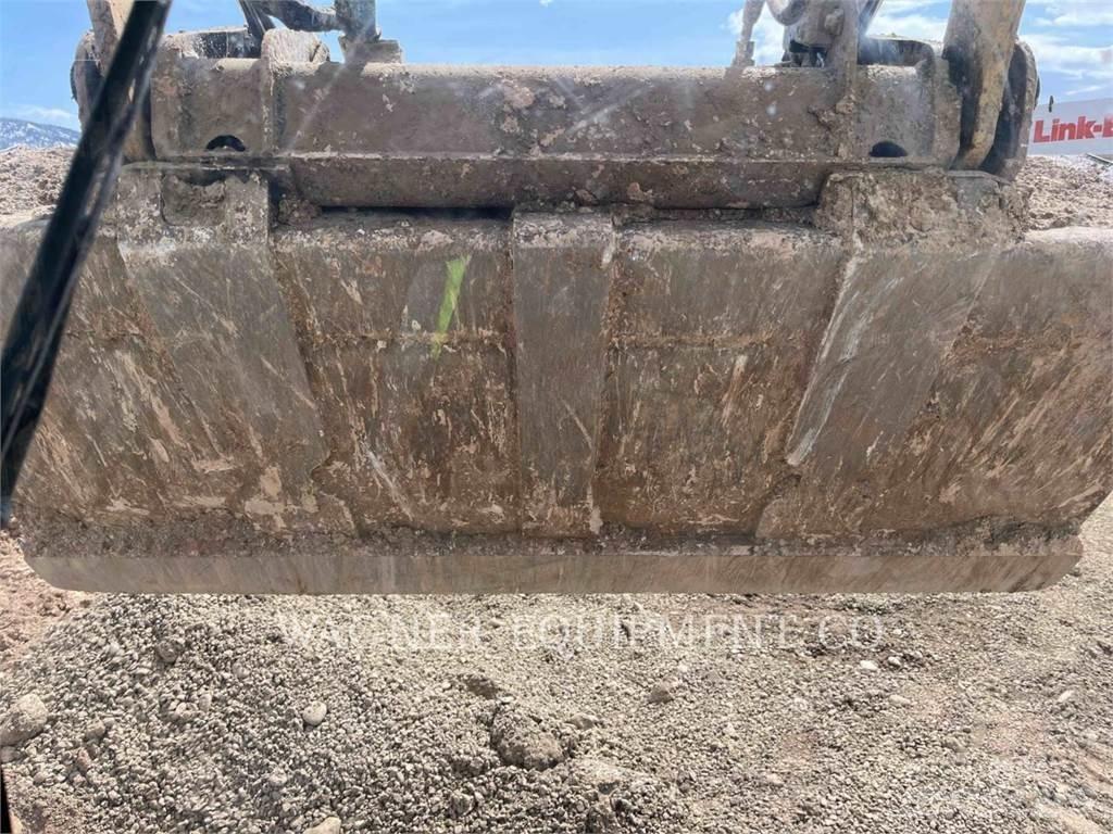 CAT 236D3 Φορτωτάκια