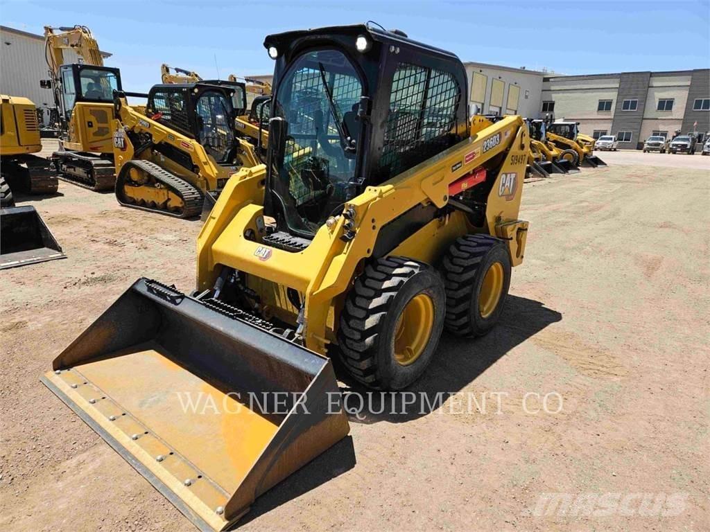 CAT 236D3 Φορτωτάκια