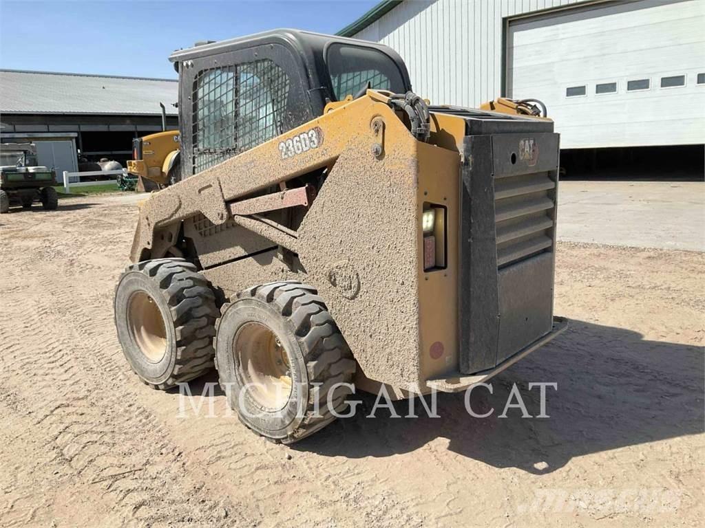 CAT 236D3 AQ Φορτωτάκια