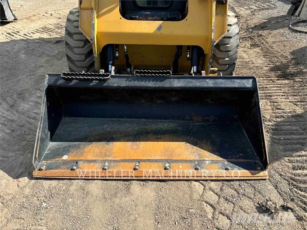 CAT 236D3 C3H2 Φορτωτάκια