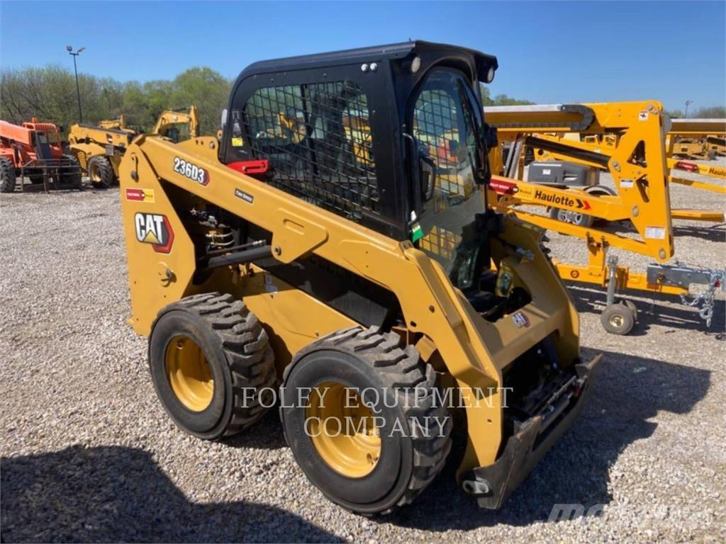 CAT 236D3STD2C Φορτωτάκια