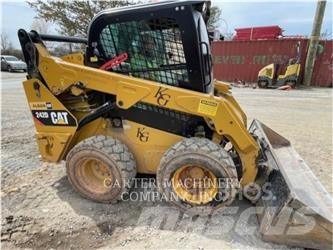 CAT 242D Φορτωτάκια