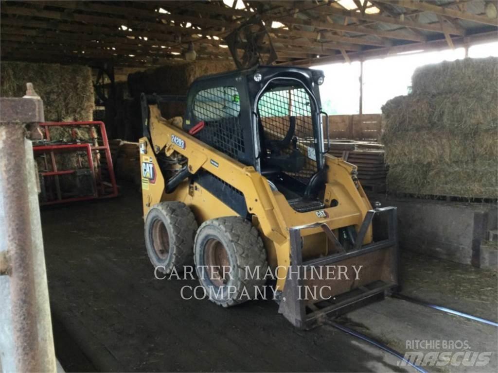 CAT 242D3 Φορτωτάκια