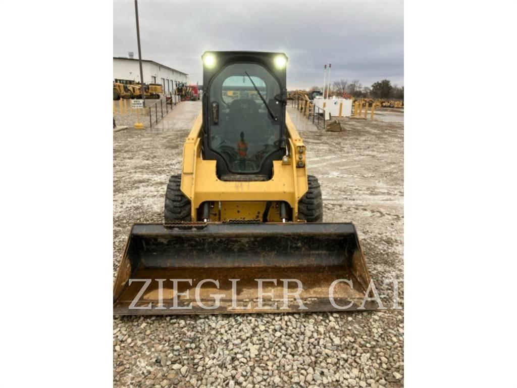 CAT 242D3 Φορτωτάκια