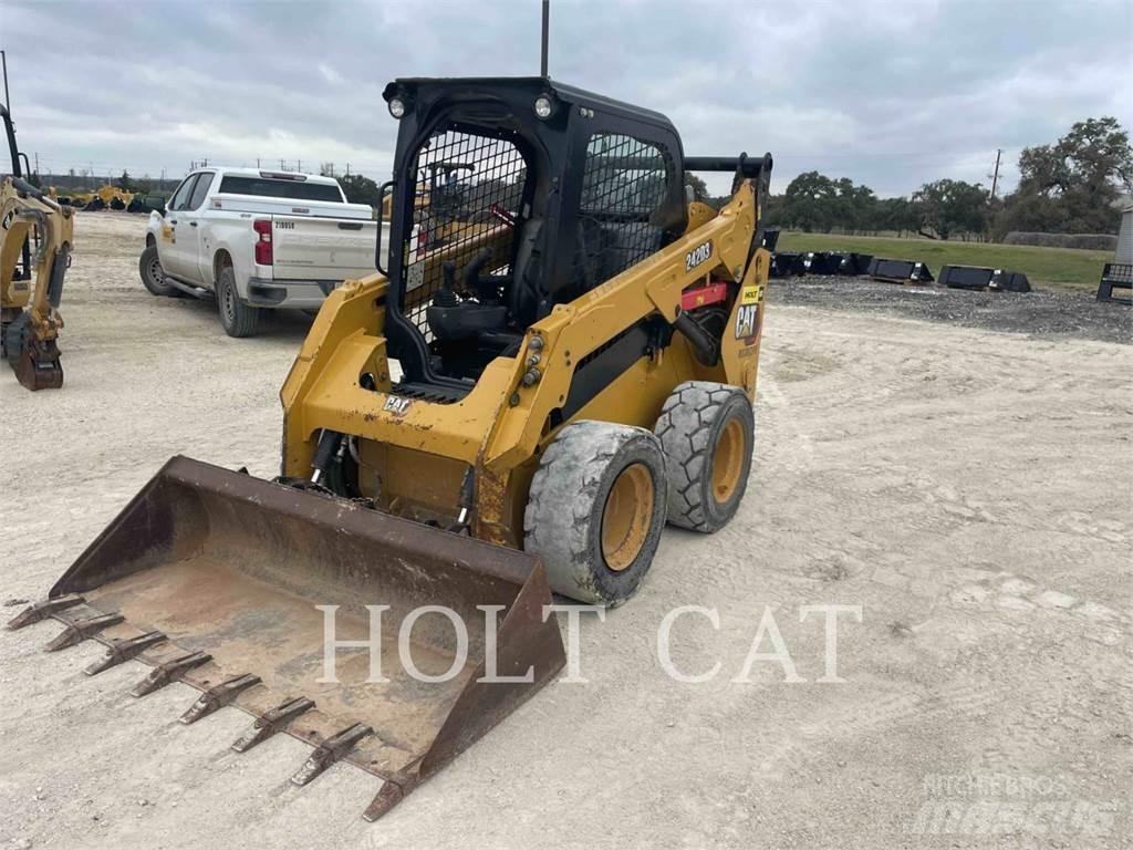 CAT 242D3 Φορτωτάκια