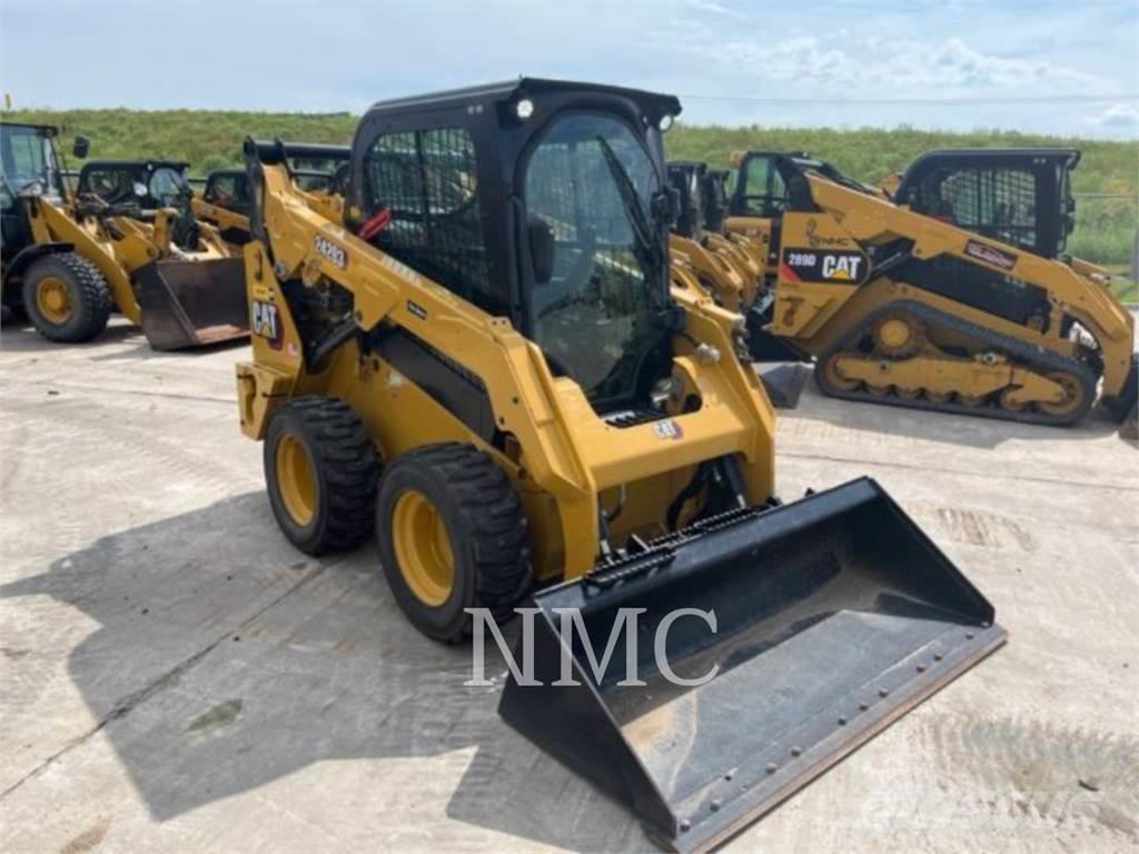 CAT 242D3 Φορτωτάκια