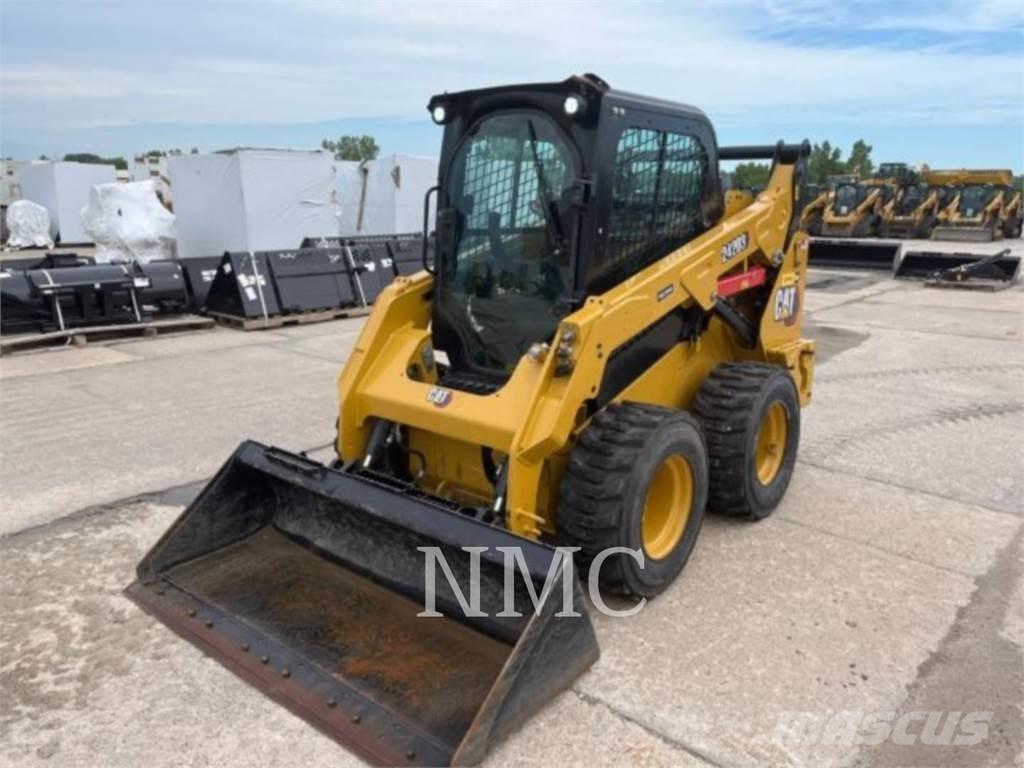 CAT 242D3 Φορτωτάκια