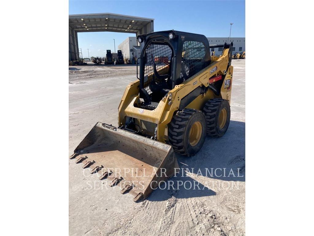 CAT 242D3 Φορτωτάκια