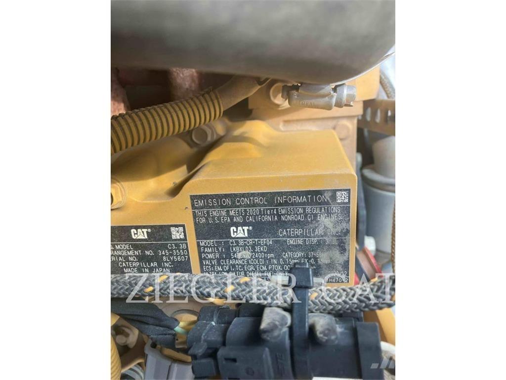 CAT 242D3 Φορτωτάκια