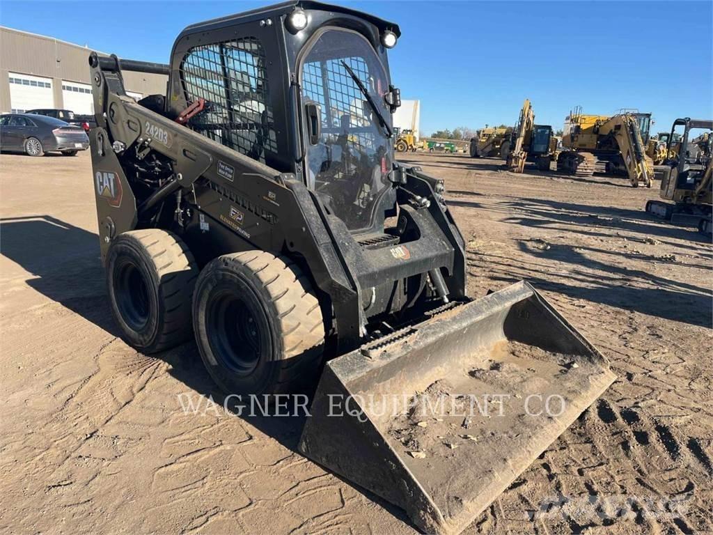 CAT 242D3 HF Φορτωτάκια