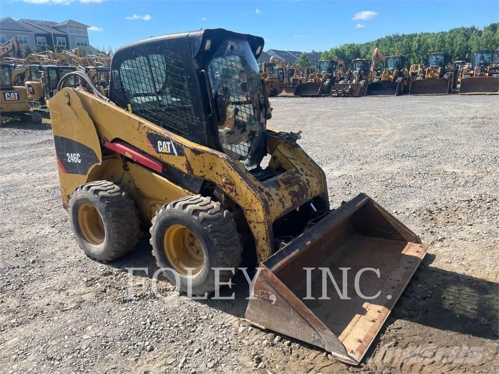 CAT 246C Φορτωτάκια
