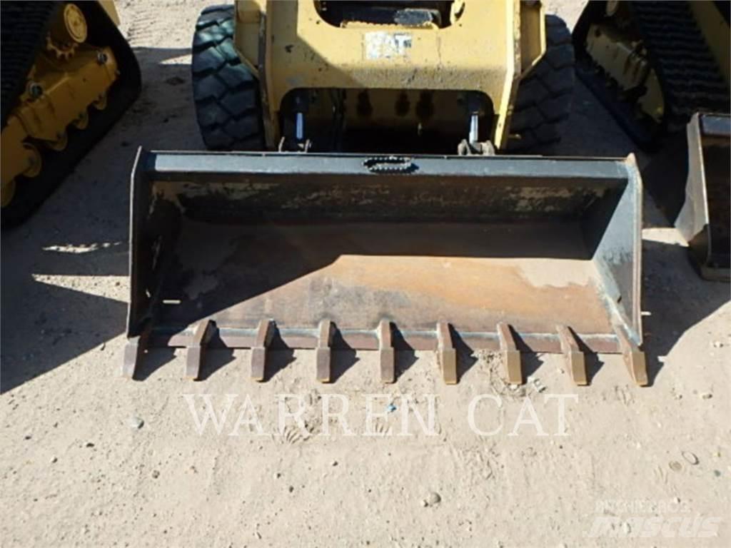 CAT 246D Φορτωτάκια
