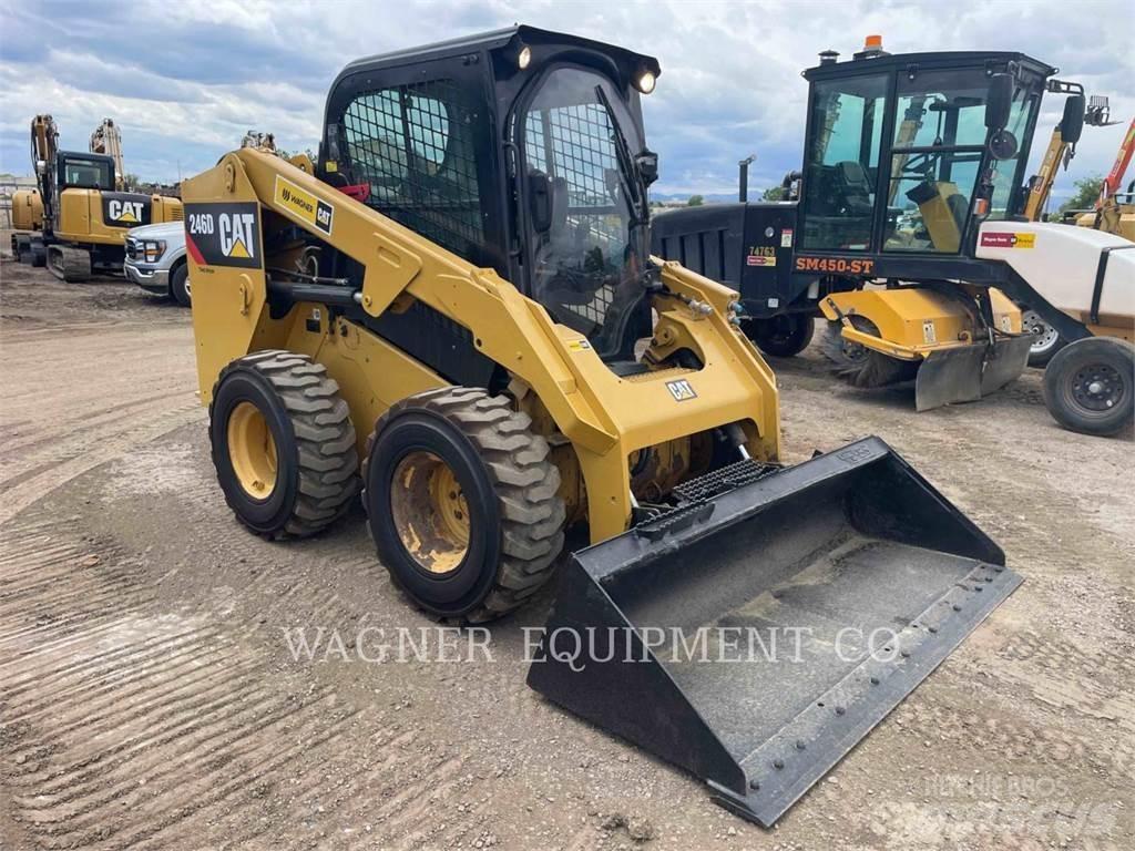 CAT 246D Φορτωτάκια