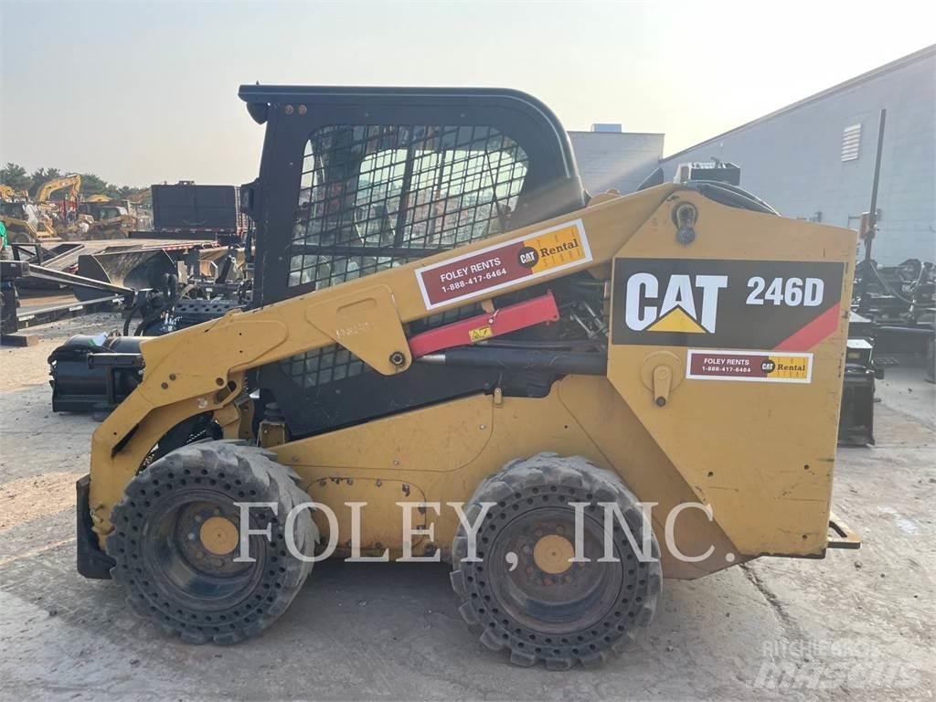 CAT 246D Φορτωτάκια