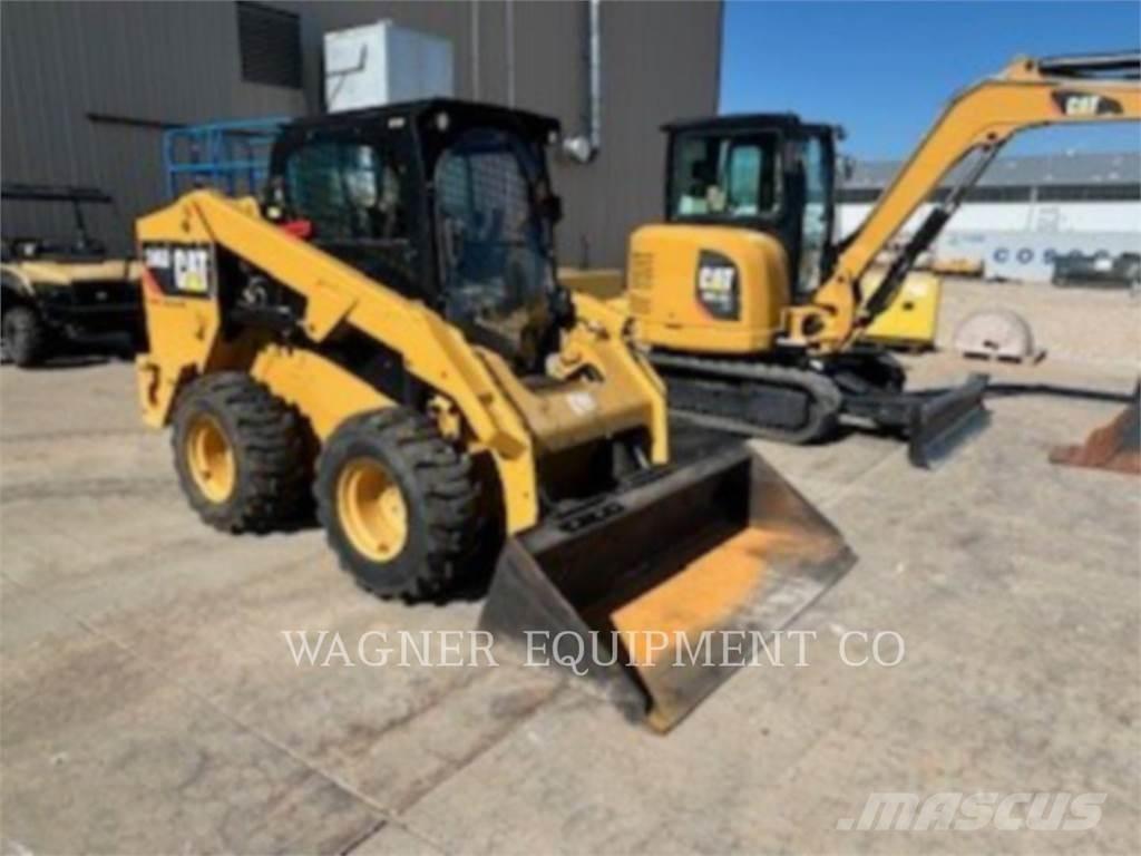 CAT 246D Φορτωτάκια