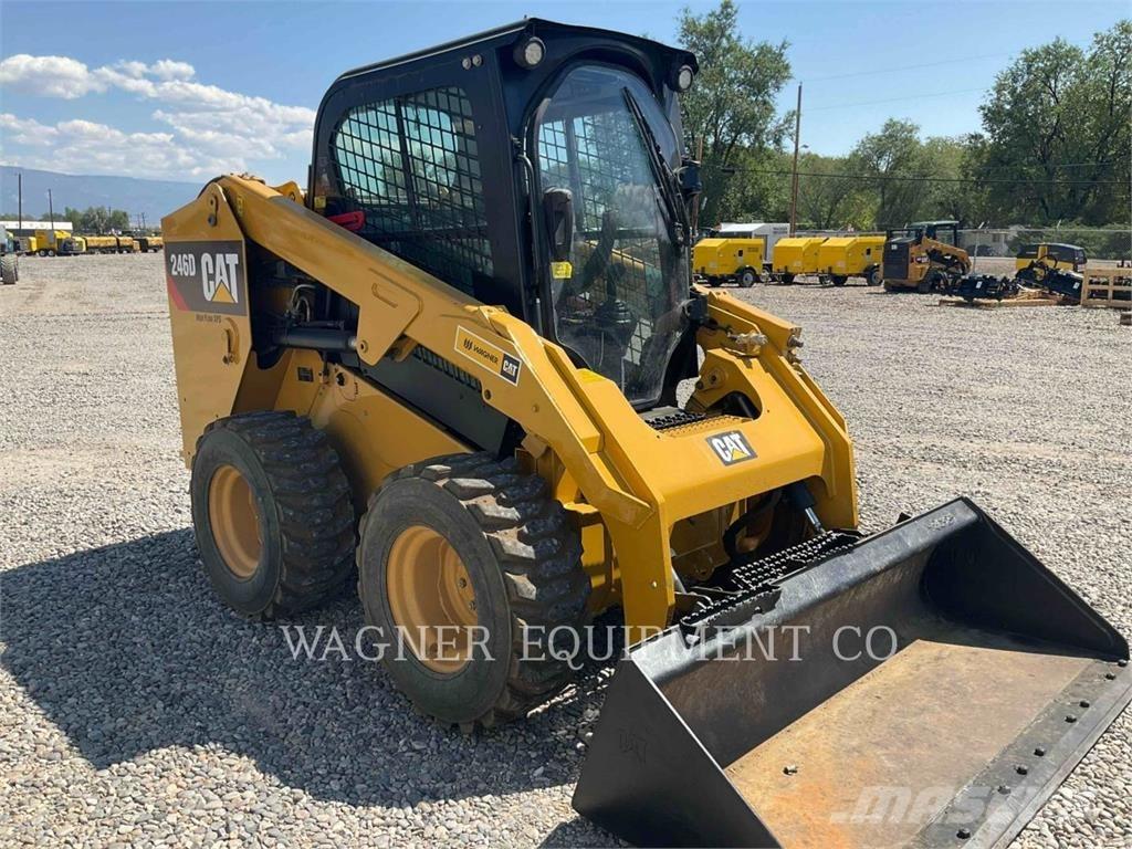 CAT 246D Φορτωτάκια